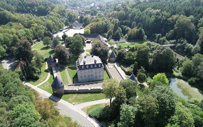 Schloss Hardenberg, Luftaufnahme, Quelle: Kreis Mettmann